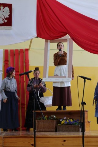 b_1024_768_0_00_images_2022_2023_Wydarzenia_3maja_342667459_741256761067682_116697613464740955_n